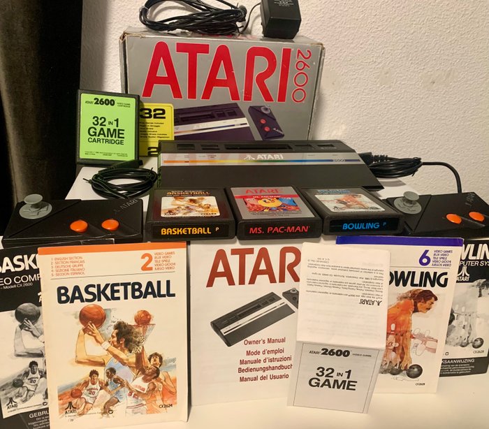 Atari - 2600 Jr. (AS NEW !!) including 2 Joysticks & 35 games (incl. 32 in  1 cartridge) - 電子遊戲機- 帶原裝盒- Catawiki
