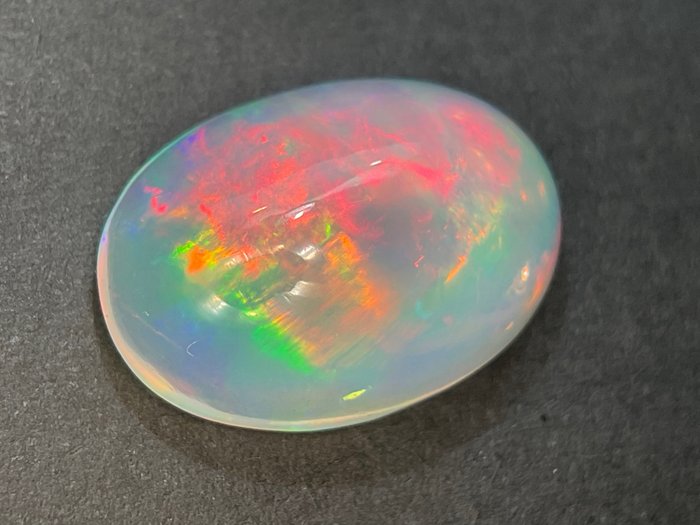 White jellowish + Play of Colors (Vivid) - Crystal Opal - 4.93 ct