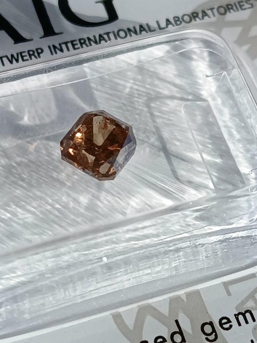 Diament - 1.01 ct - radiant - fantazyjny głęboko brązowy - SI2 (z nieznacznymi inkluzjami)