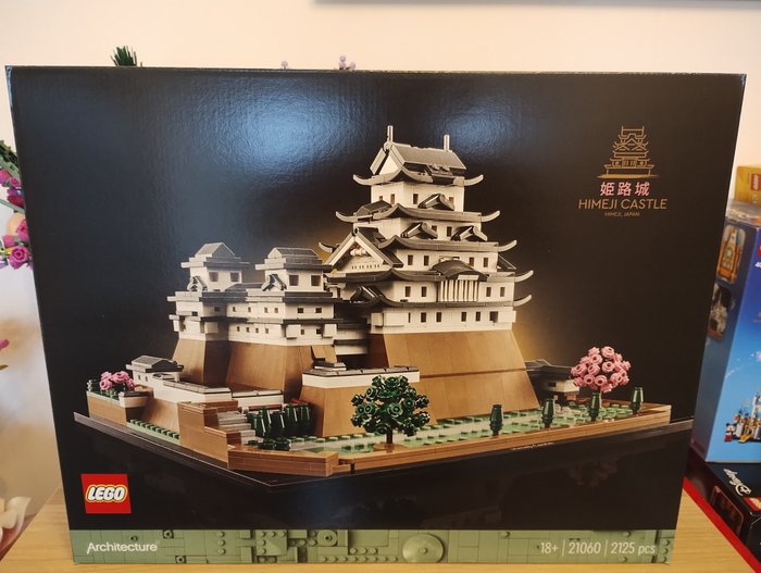 Lego - Arkkitehtuuri - 21060 - Himeji Castle - 2020-