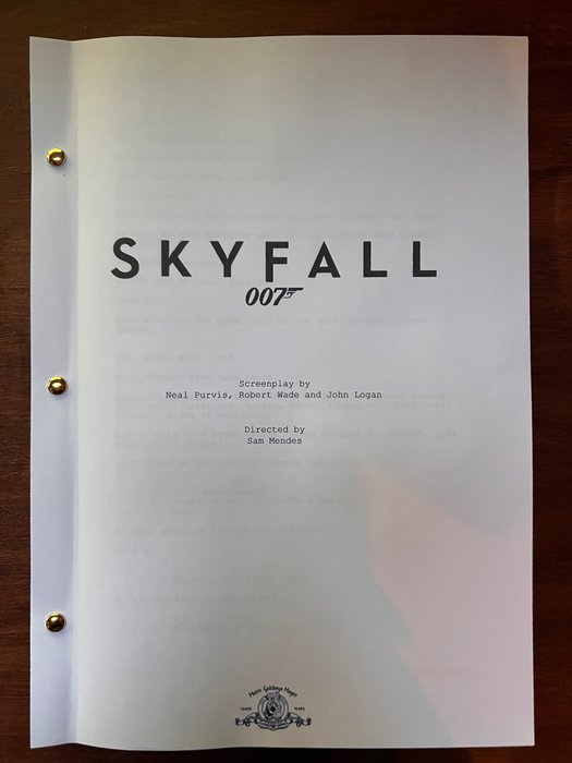 James Bond 007: Skyfall, (2012) - Daniel Craig, Javier Bardem, Judi Dench, Noamie Harris, Ralph Fiennes - MCM