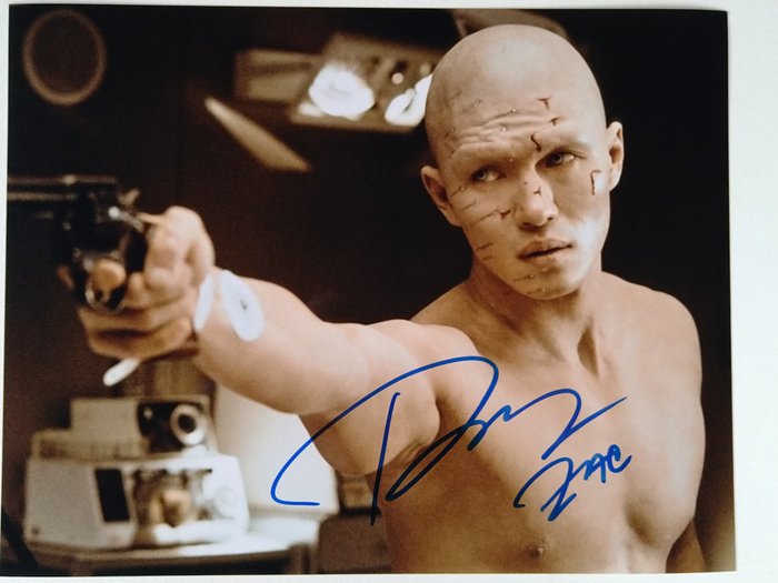 James Bond 007: Die Another Day - Rick Yune "Zao" - Autograph, Photo with COA