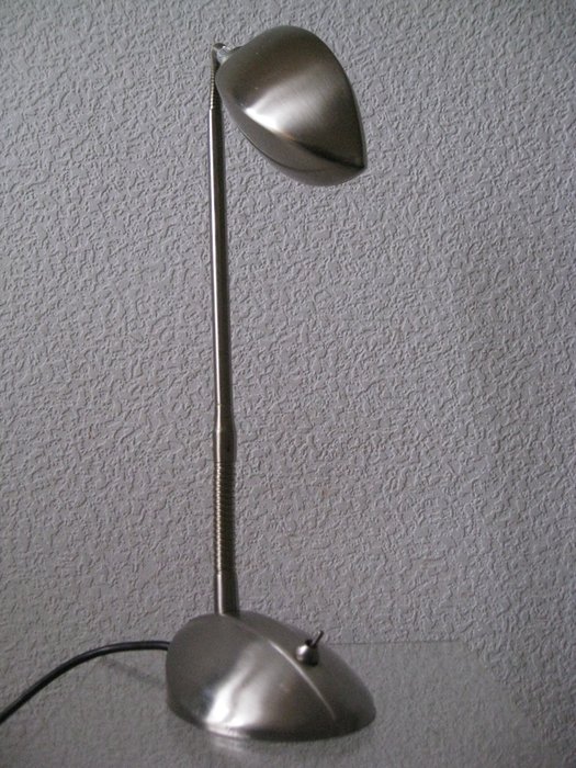 Lampe - Lampe réglable de style éclipse en acier brossé