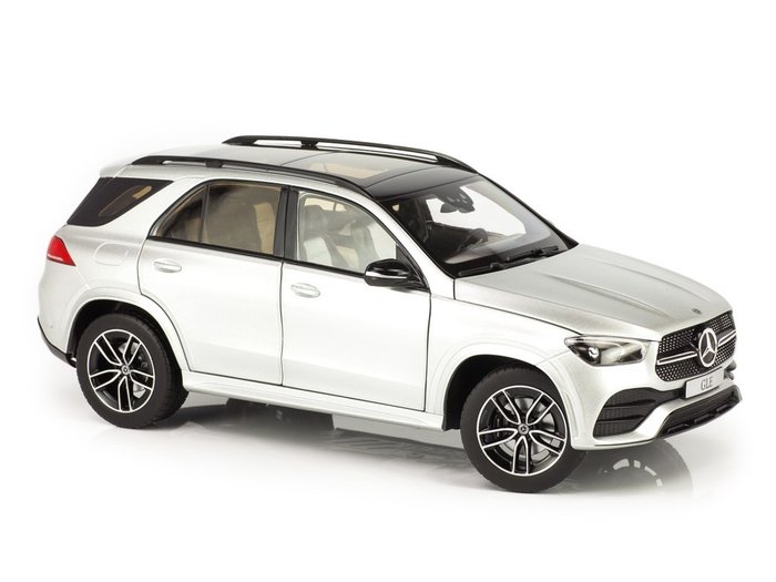 Iscale 1:18 - 1 - Miniatura de carro - Mercedes-Benz GLE-Klasse C167 Coupe  2020 - Modelo do concessionário Mercedes