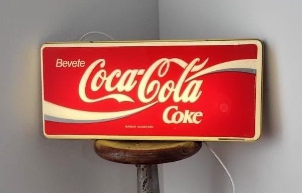 Coca-Cola - Werbeschild mit Hintergrundbeleuchtung - Plastik, Metall