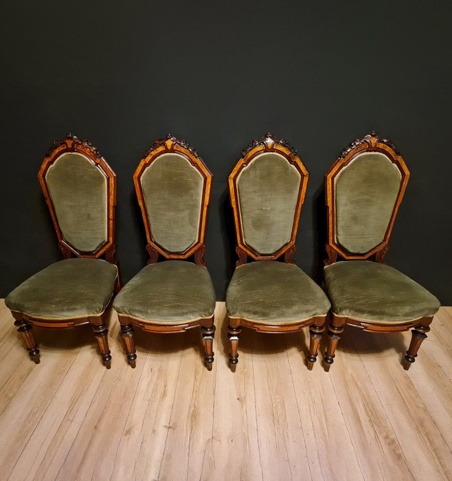Krzesło (4) - Palisander