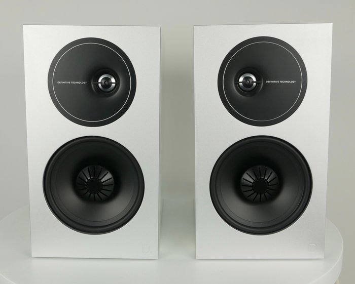Definitive Technology - Demand D-11 - Speaker set
