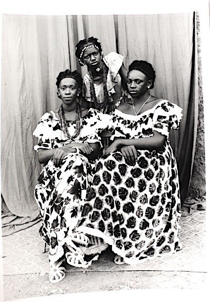 Seydou Keïta - Les trois amies (1952-55)