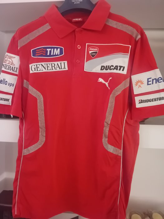 Ducati Team - MotoGP - 2011 - 團隊服裝