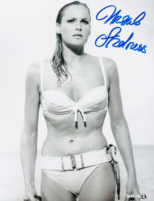 James Bond 007: Dr. No - Ursula Andress- Honey Ryder - signed with COA