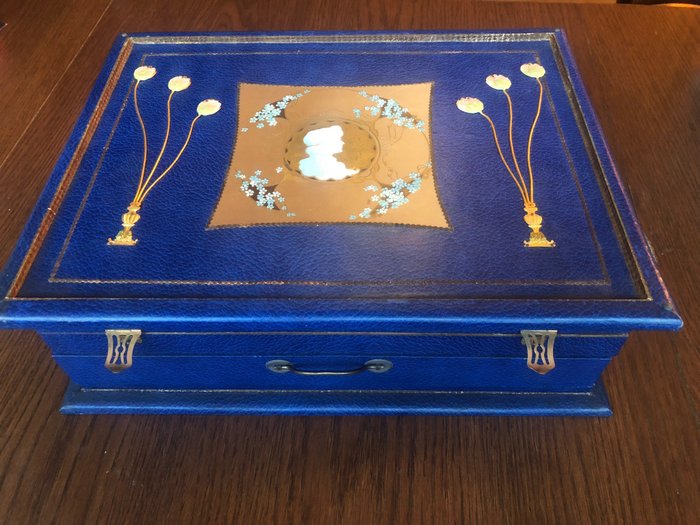 Art Nouveau - 缝纫盒 - 皮革