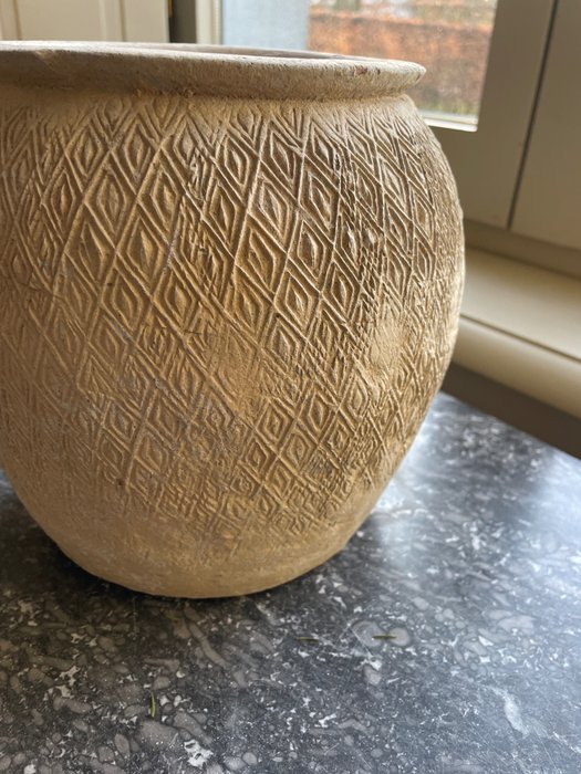 Ancient Asian - Han Viet - Terracotta Pot - (19×21×0 cm)