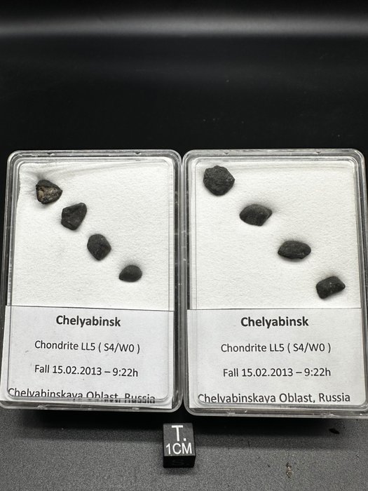 Chelyabinsk Meteorit NO RESERVE - 4.4 g - (2)
