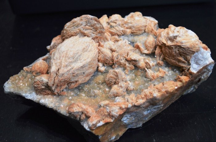 重晶石和方解石 水晶 - 高度: 230 mm - 宽度: 180 mm- 3380 g