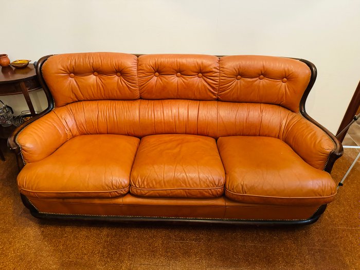 沙发 (3) - 皮革和木材
