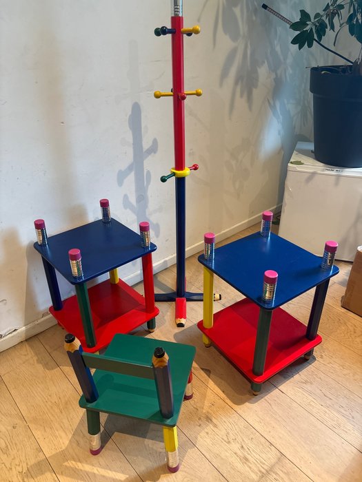 Pierre Sala - Kindermöbel - Holz, Nachttische, Stuhl, Garderobe