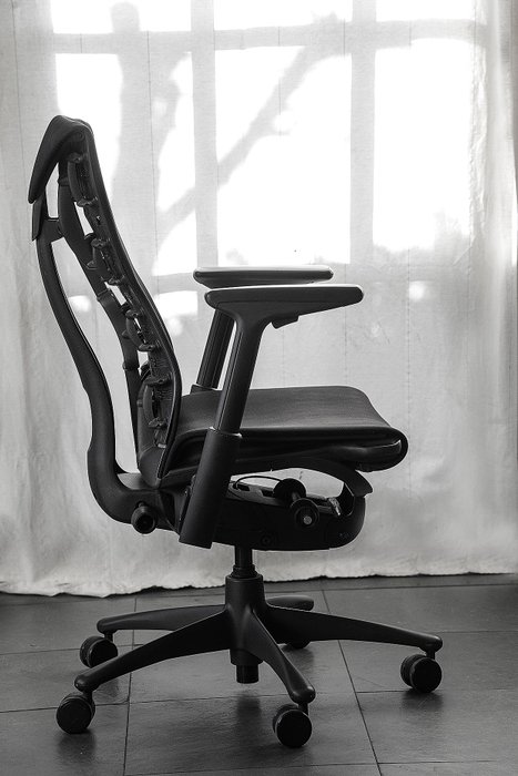 Herman Miller - 办公椅 - 体现 - 钢 铝 纺织