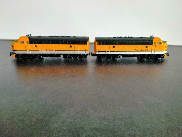 Märklin H0 - 3061/4061 - Diesellokomotiv (2) - EMD F7 A og B enhed - Rio Grande