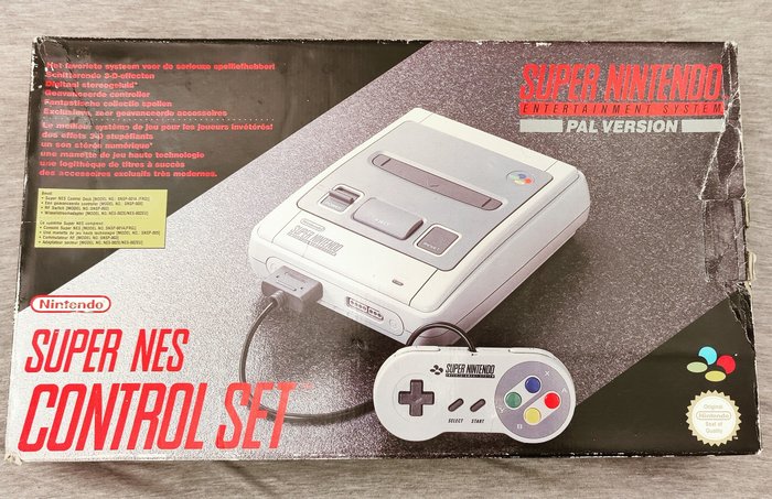 Nintendo - SNES Console including box and 5 games - Snes - Σετ βιντεοπαιχνιδιών (1) - Στην αρχική του συσκευασία