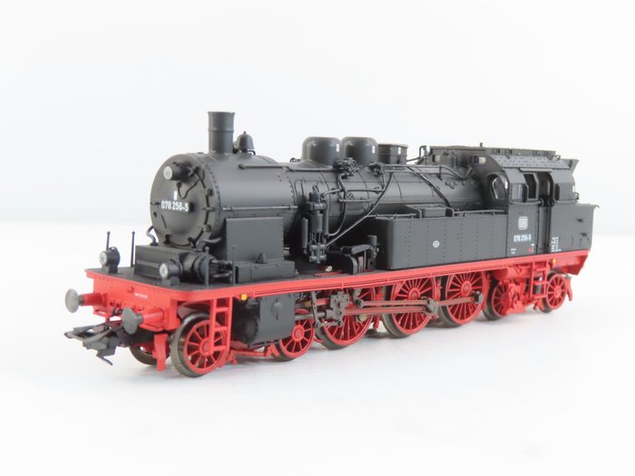 Märklin H0 - 39785 - Tenderlokomotive (1) - BR 078 Vollsound-MFX - DB