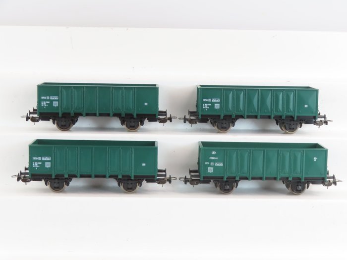 Piko H0 - 95663/57718 - 模型貨運火車 (4) - 4 綠色開箱式卡車 - NMBS