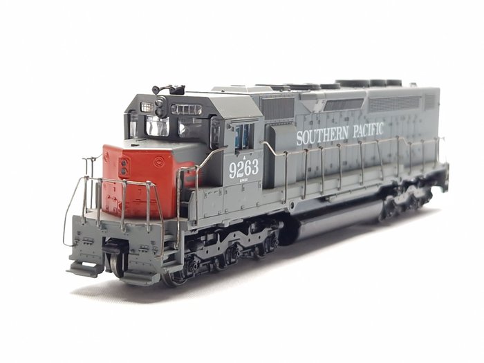 Athearn H0 - 4106 - Diesellokomotiv (1) - SDP40 - Southern Pacific