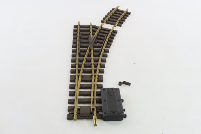 Piko G - 35223 - 模型火车车轨 (1) - 带电力驱动的细长右道岔，黄铜