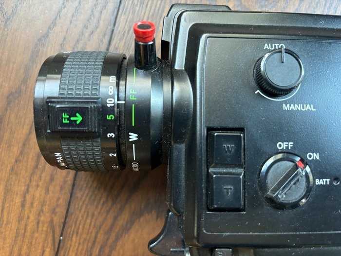 Elmo Super 8 Sound 240S-XL macro 類比攝影機