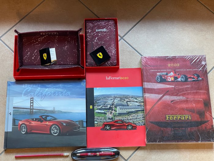 法拉利套装 - 法拉利历史 - Ferrari