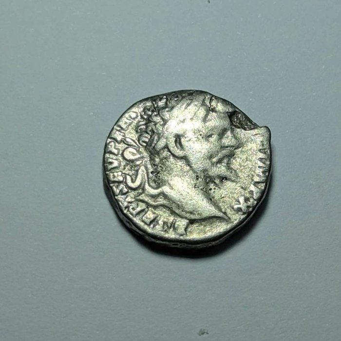 Römisches Reich. Septimius Severus (193-211 n.u.Z.). Denarius Roma - Virtus