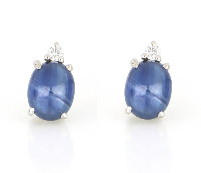 No Reserve Price Earrings - White gold, NEW  0.60ct. Oval Sapphire - Diamond 