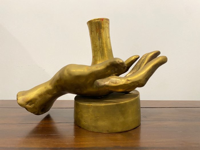 Eleni Vernadaki(1933) - sculptuur, Mano - 15 cm - Brons