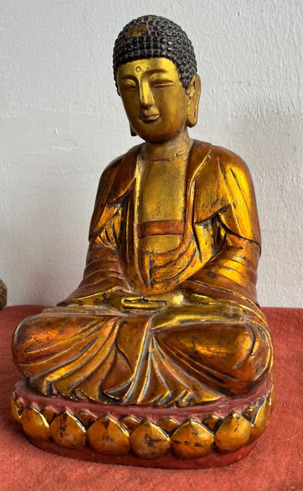 Seated Buddha - Trä - Asien