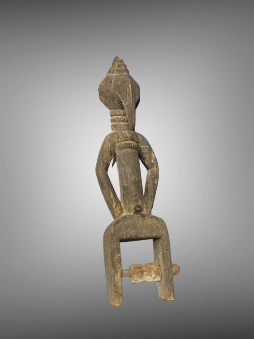 Nashornvogelskulptur, Webrolle - Skulptur eines nigerianischen Nashornvogels - Nashornvogel - Nigeria