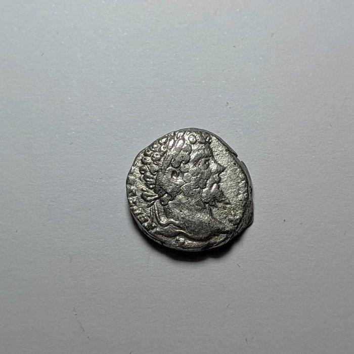 Romerska riket. Septimius Severus (AD 193-211). Denarius Roma - Pax