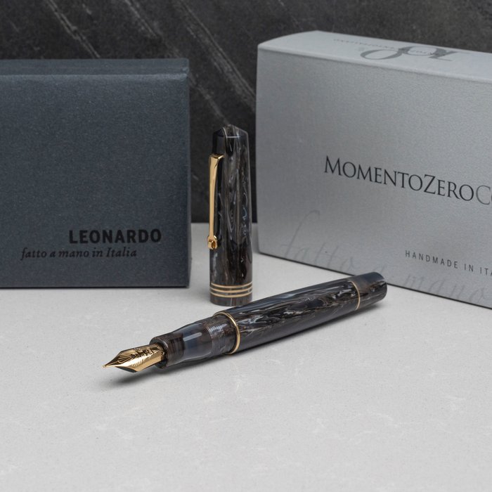 Leonardo Officina Italiana - Momento Zero Corno -  gold plated finish - Penna stilografica