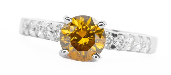Senza Prezzo di Riserva - Natural Fancy Deep Orange-Yellow - I1 & VS side Diamonds Anello - Oro bianco -  1.28ct. Diamante 