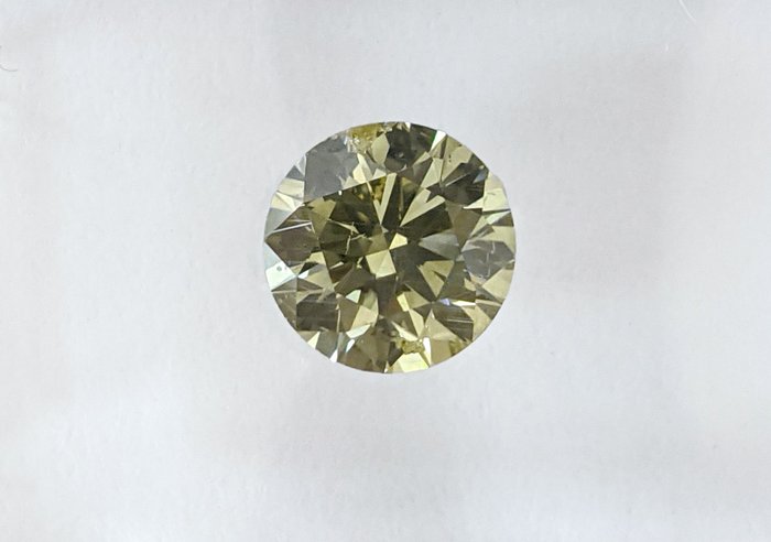 钻石 - 1.01 ct - 圆形 - 淡彩绿带黄 - SI2 微内含二级