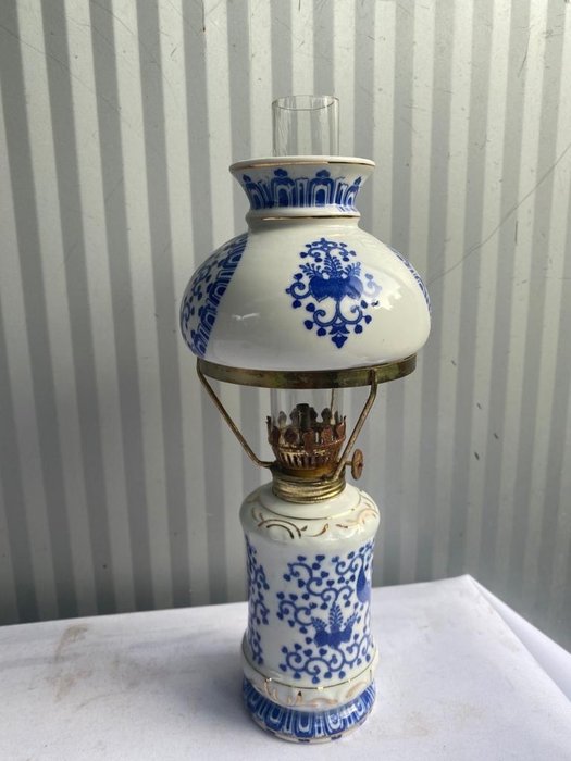 Olie lampe (1) - Glas, Messing, Porcelæn