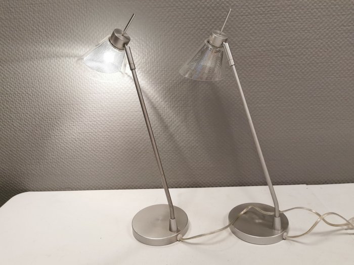 Lámpara de sobremesa (2) - Metal, Vidrio