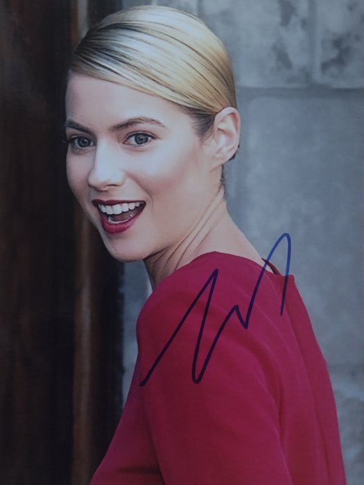 She's the Man - Laura Ramsey (Olivia) - Signed in person