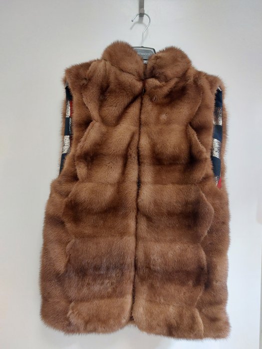 Artisan Furrier - Γούνινο παλτό