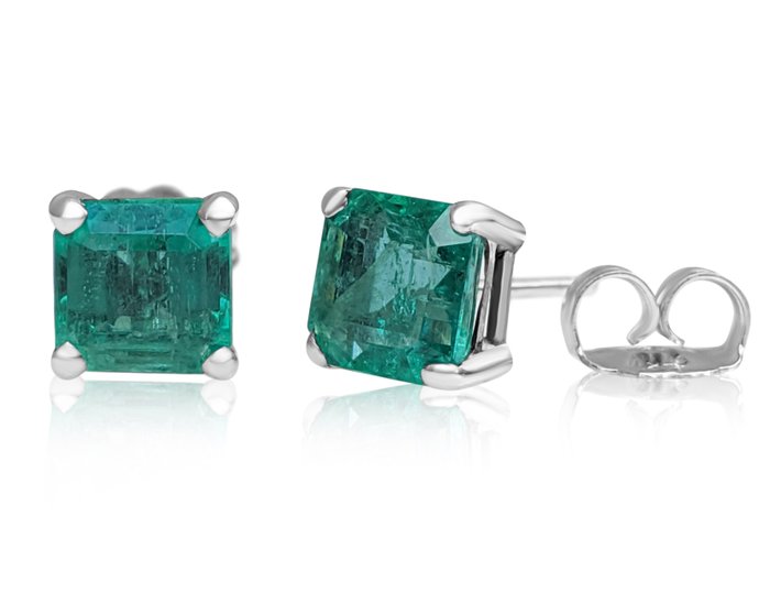 No Reserve Price Earrings - White gold  2.03ct. Emerald Emerald 
