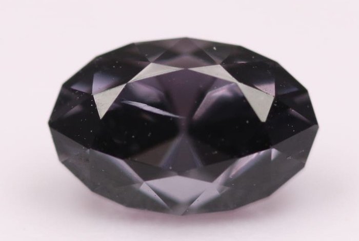 1 pcs  Geen reserve *Spinel* - 0.94 ct