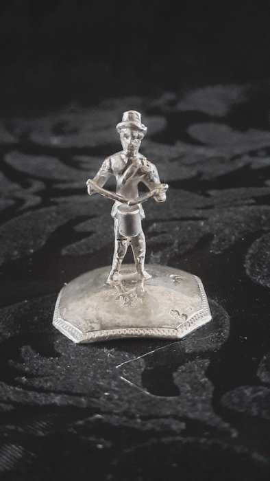 Miniaturowa figurka - Srebro