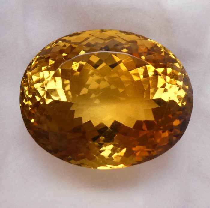 黄水晶 - 64.62 ct