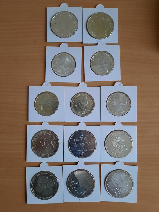 荷蘭. Beatrix (1980-2013). 10, 50 Gulden 1970/1995 (13 stuks)