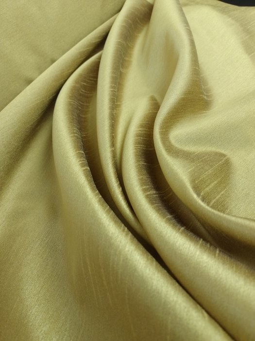 Wystawny krój Shantung, 100% jedwab, kolor złoty, 600 x 280 cm - Tkanina - 600 cm - 280 cm