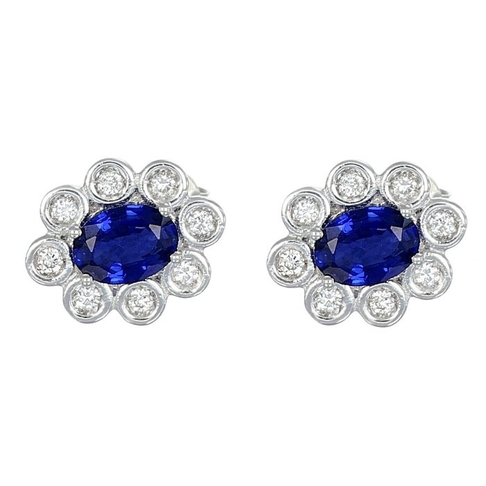 Earrings - 18 kt. White gold -  0.25 tw. Diamond - Sapphire 