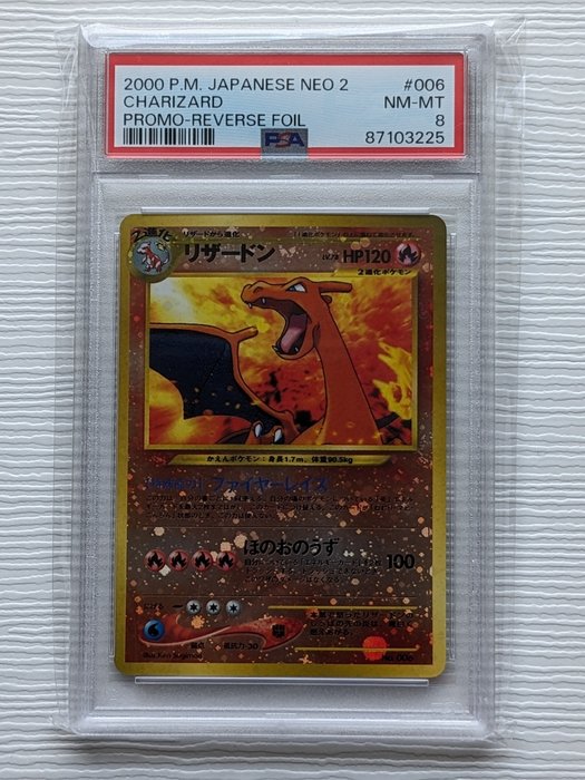 Pokémon - 8 Graded card - 2000 P.M. Japanese NEO2 - Dracaufeu - PSA 8
